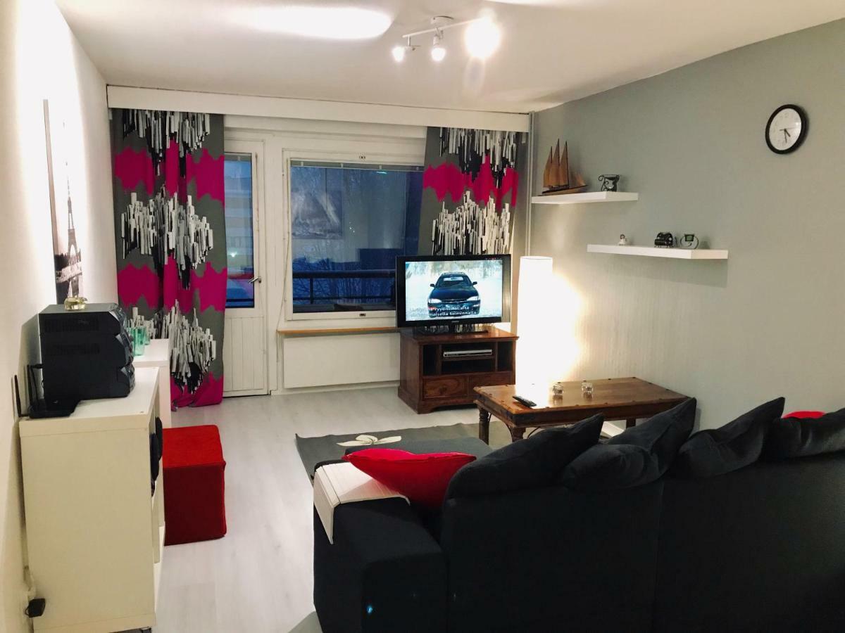 Kemi City L Near Snowcastle, 2 Rooms, Kitchen, Glazed Balcony, Free Parking On Street 外观 照片