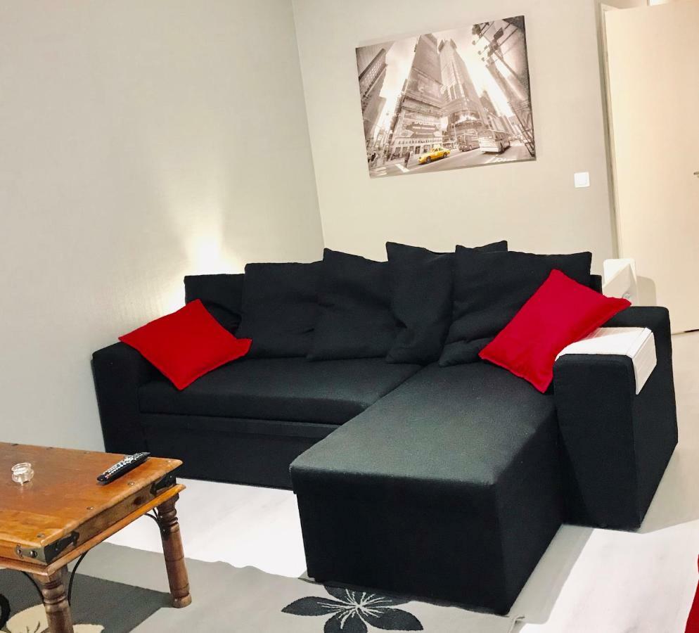 Kemi City L Near Snowcastle, 2 Rooms, Kitchen, Glazed Balcony, Free Parking On Street 外观 照片