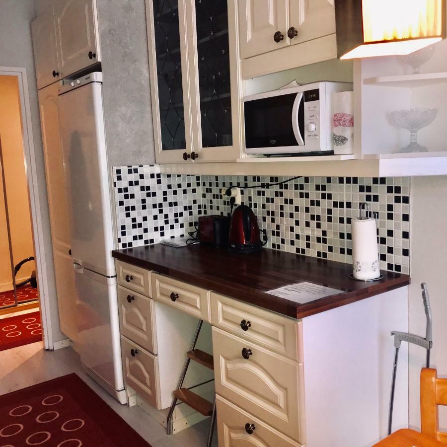 Kemi City L Near Snowcastle, 2 Rooms, Kitchen, Glazed Balcony, Free Parking On Street 外观 照片