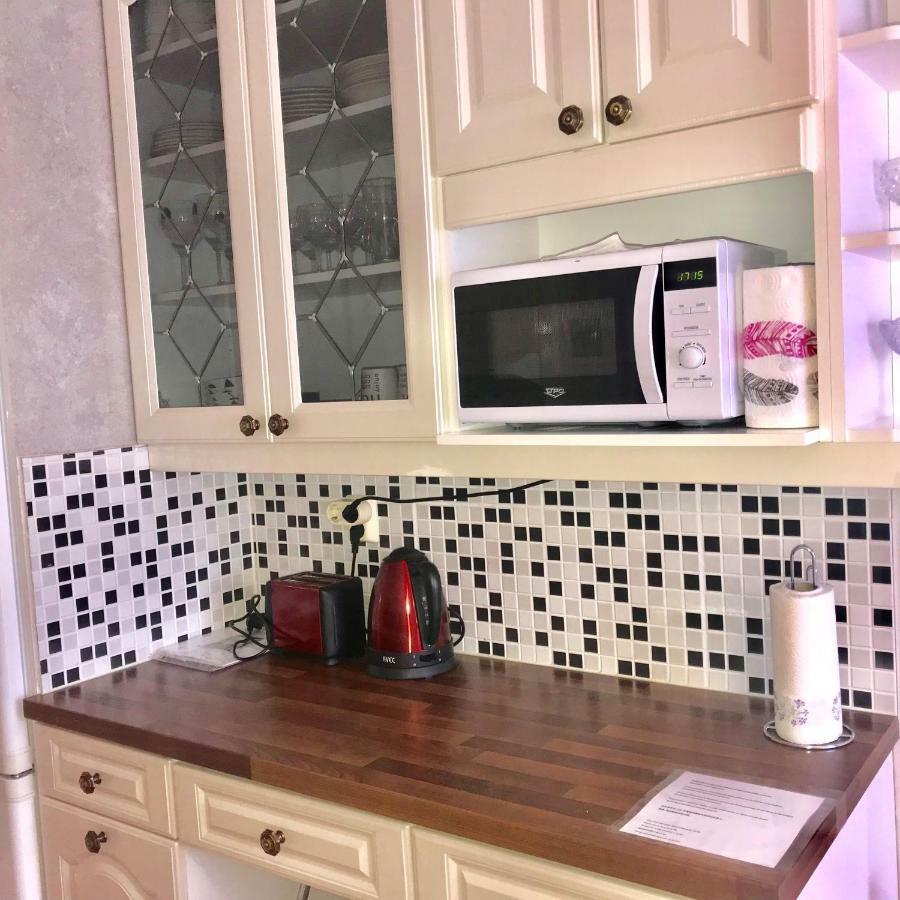 Kemi City L Near Snowcastle, 2 Rooms, Kitchen, Glazed Balcony, Free Parking On Street 外观 照片